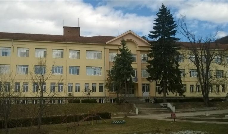 Болницата в Белоградчик продължава