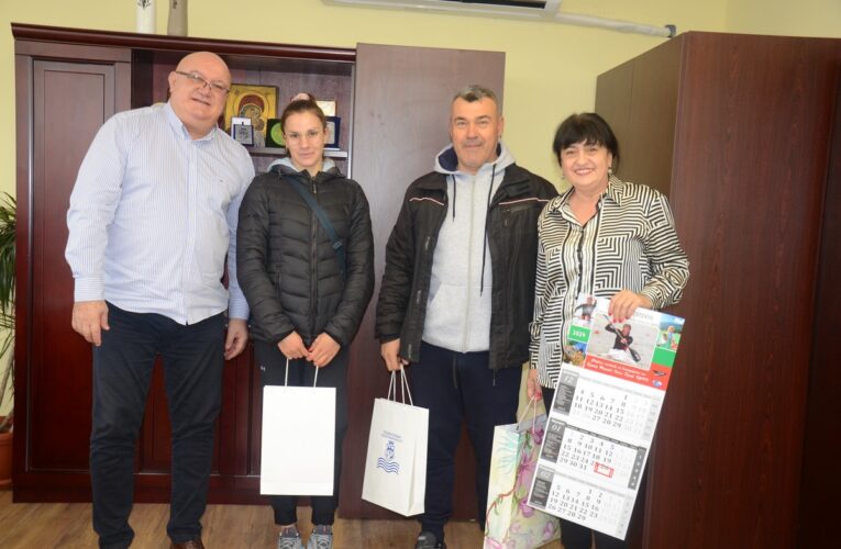 Кметът на Видин поздрави Йоана Георгиева за „Спортен Икар“