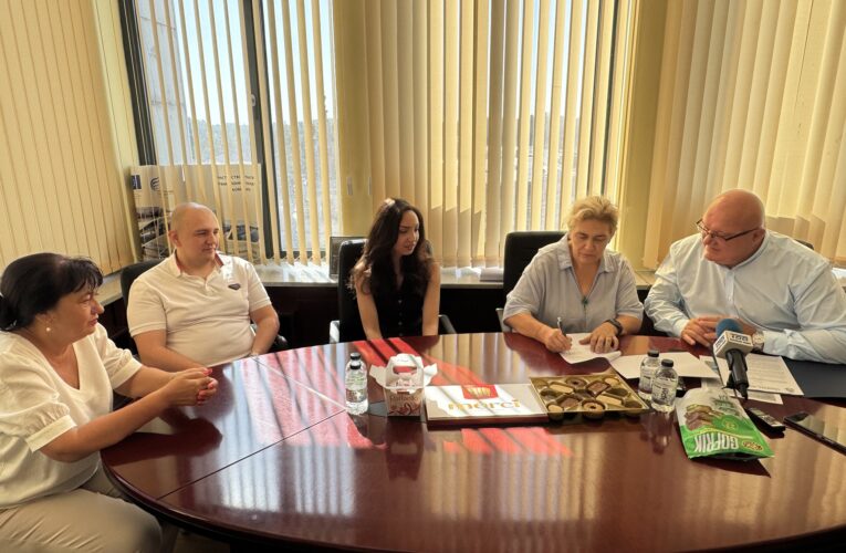 Подписани първи договори с млади медицински специалисти във Видин