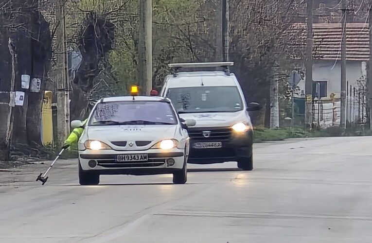 Препятствия по пътя до Ружинци заради катастрофите