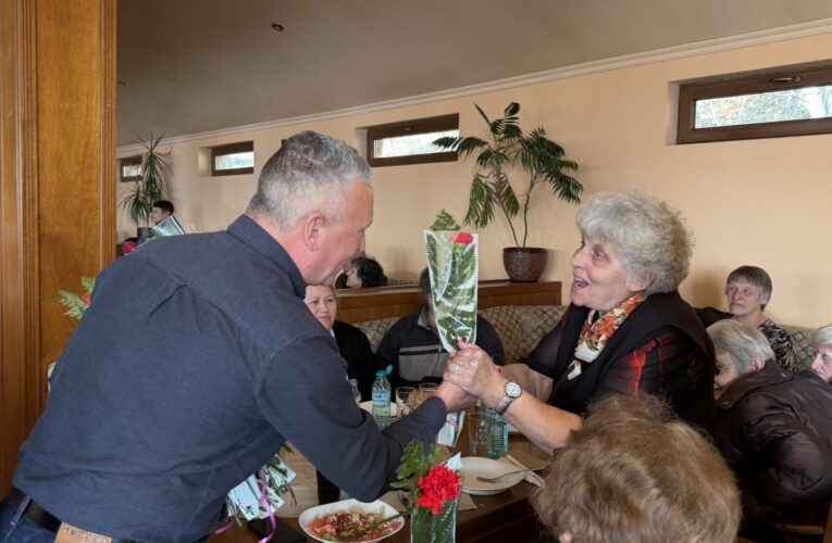 Пенсионерски клуб „Мадона“ отбеляза 8 март