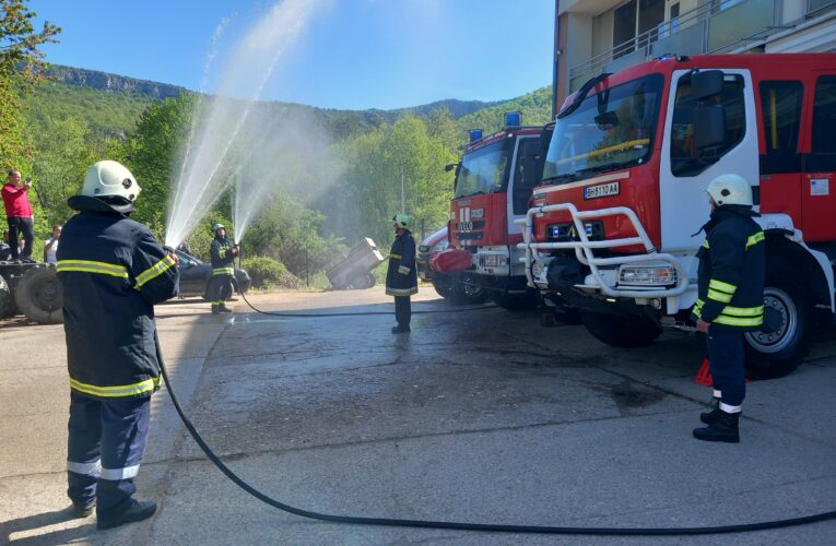 Началникът на Пожарната в Белоградчик – тържествено изпратен