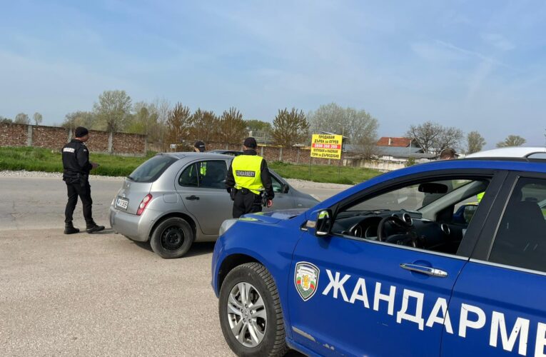 Задържани за купуване на гласове във Видин и села